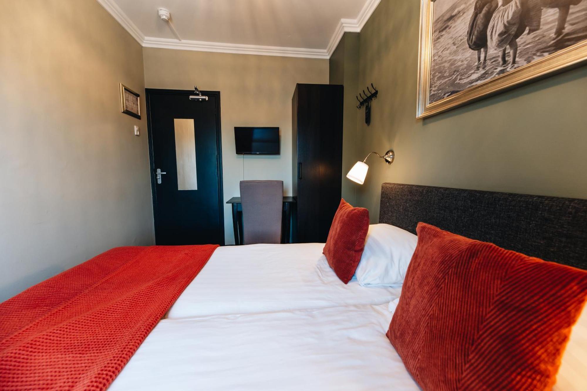 Hotel Renesse Exteriör bild